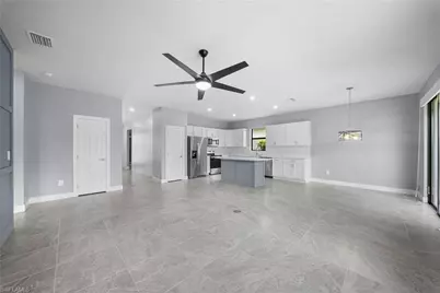 3685 E Hampton Cir, Alva, FL 33920 - Photo 19