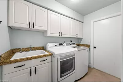 240 SW 37th Ln, Cape Coral, FL 33914 - Photo 41
