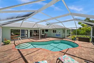 240 SW 37th Ln, Cape Coral, FL 33914 - Photo 27
