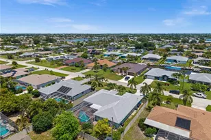 240 SW 37th Ln, Cape Coral, FL 33914 - Photo 49