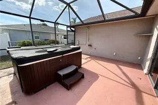 1204 SE 15th St, Cape Coral, FL 33990 - Photo 21