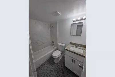 2452 Stella St #105, Fort Myers, FL 33901 - Photo 5
