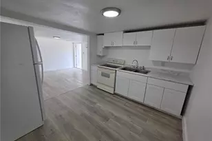 420 Fairfax Dr, Fort Myers, FL 33905 - Photo 7