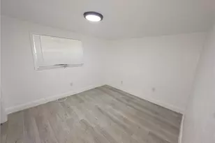 420 Fairfax Dr, Fort Myers, FL 33905 - Photo 1