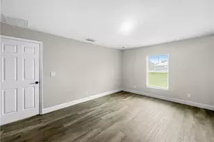 3309 10th St W, Lehigh Acres, FL 33971 - Photo 23