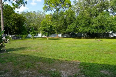 114 Greenwood Ave, Lehigh Acres, FL 33936 - Photo 45