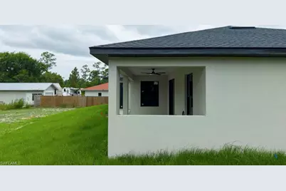 814 Clayton Ave, Lehigh Acres, FL 33972 - Photo 35