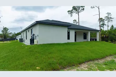 814 Clayton Ave, Lehigh Acres, FL 33972 - Photo 27