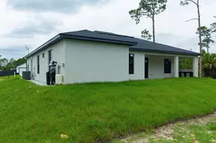 814 Clayton Ave, Lehigh Acres, FL 33972 - Photo 27