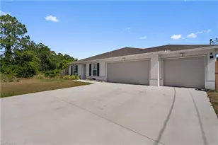 2706 9th St SW, Lehigh Acres, FL 33976 - Photo 3
