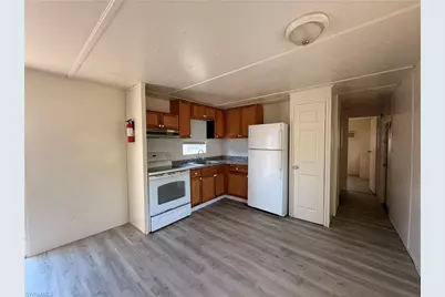 7869 Suncoast Dr, North Fort Myers, FL 33917 - Photo 7