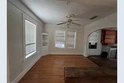 3835 Lake St, Fort Myers, FL 33901 - Photo 3
