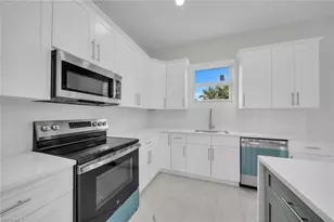 2715 10th St W, Lehigh Acres, FL 33971 - Photo 9