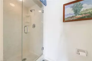 5905 Trailwinds Dr, Fort Myers, FL 33907 - Photo 27