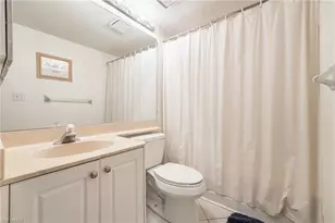 5905 Trailwinds Dr, Fort Myers, FL 33907 - Photo 31