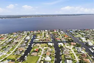 2540 SE 25th Ave, Cape Coral, FL 33904 - Photo 9