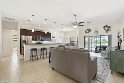 206 NE 21st Ave, Cape Coral, FL 33909 - Photo 7
