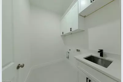 615 Broadway Ave, Lehigh Acres, FL 33972 - Photo 15