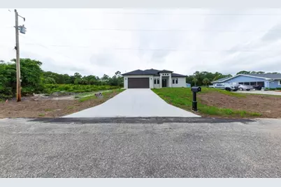 615 Broadway Ave, Lehigh Acres, FL 33972 - Photo 7
