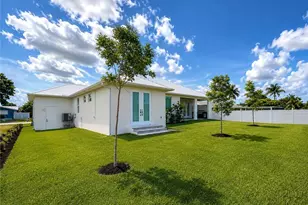 1426 SE 43rd Terrace, Cape Coral, FL 33904 - Photo 33