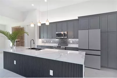 1426 SE 43rd Ter, Cape Coral, FL 33904 - Photo 17