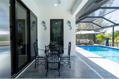 710 SW 12th Ter, Cape Coral, FL 33991 - Photo 23