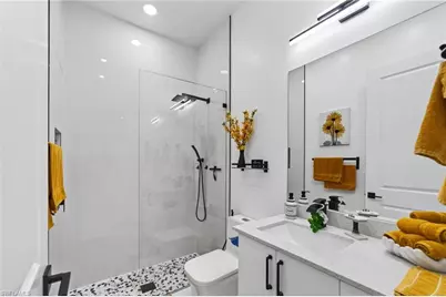 710 SW 12th Ter, Cape Coral, FL 33991 - Photo 21