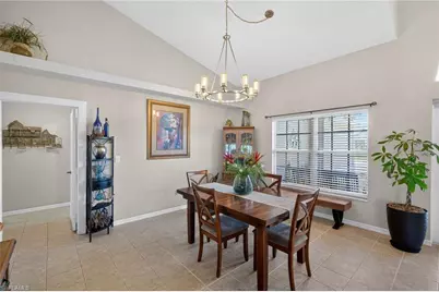 527 SW 40th Ter, Cape Coral, FL 33914 - Photo 11