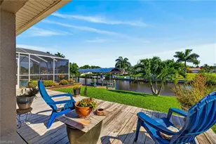 527 SW 40th Terrace, Cape Coral, FL 33914 - Photo 27