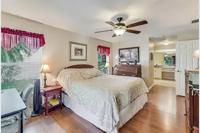 1820 SW 51st St, Cape Coral, FL 33914 - Photo 15