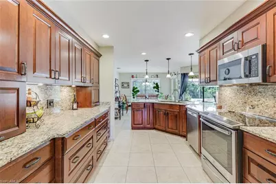 1820 SW 51st St, Cape Coral, FL 33914 - Photo 9