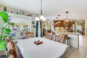 1820 SW 51st St, Cape Coral, FL 33914 - Photo 13
