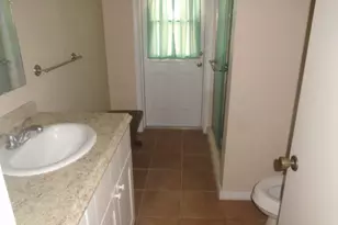 13868 Lazy Ln, Fort Myers, FL 33905 - Photo 9