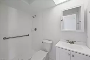 1331 NE 12th Ave, Cape Coral, FL 33909 - Photo 13