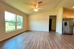1173 E Benbow Cir, Labelle, FL 33935 - Photo 7