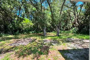 1173 E Benbow Cir, Labelle, FL 33935 - Photo 33