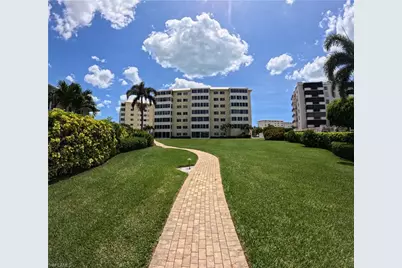 3420 Gulf Shore Blvd N #43, Naples, FL 34103 - Photo 29