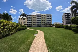 3420 Gulf Shore Blvd N, Naples, FL 34103 - Photo 29