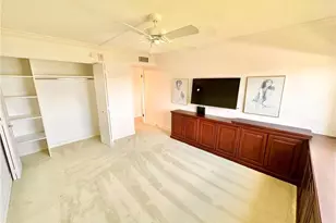 3420 Gulf Shore Blvd N, Naples, FL 34103 - Photo 21