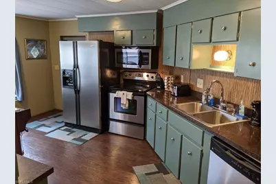 10011 Merion Ct, North Fort Myers, FL 33903 - Photo 3