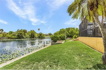 1205 NE 11th Ter, Cape Coral, FL 33909 - Photo 15