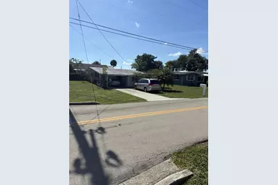 3647 Kelly St, Fort Myers, FL 33901 - Photo 1