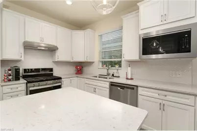 10779 Manatee Key Ln, Estero, FL 33928 - Photo 11