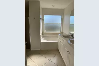 2721 NW 4th St, Cape Coral, FL 33993 - Photo 15