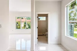 2931 16th Ave NE, Naples, FL 34120 - Photo 17