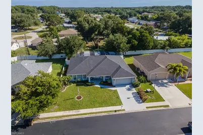 2621 Hawks Preserve Dr, Fort Myers, FL 33905 - Photo 3