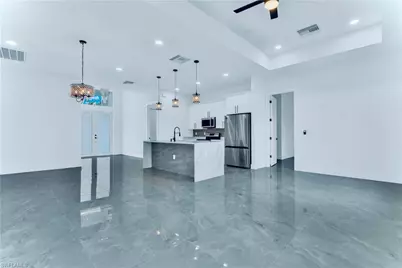 654 Trinity St E, Lehigh Acres, FL 33974 - Photo 3