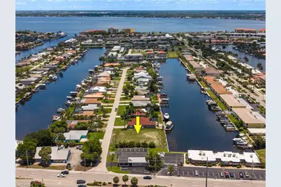 1612 SE 41st St, Cape Coral, FL 33904 - Photo 11