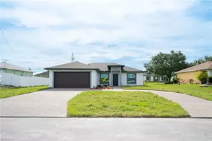 1513 NE 13th Ave, Cape Coral, FL 33909 - Photo 1
