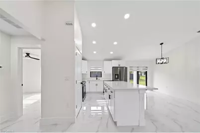 1513 NE 13th Ave, Cape Coral, FL 33909 - Photo 9